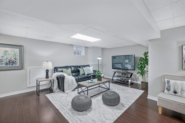 772-Eyer-Drive-Pickering-Web-Salisbury-50