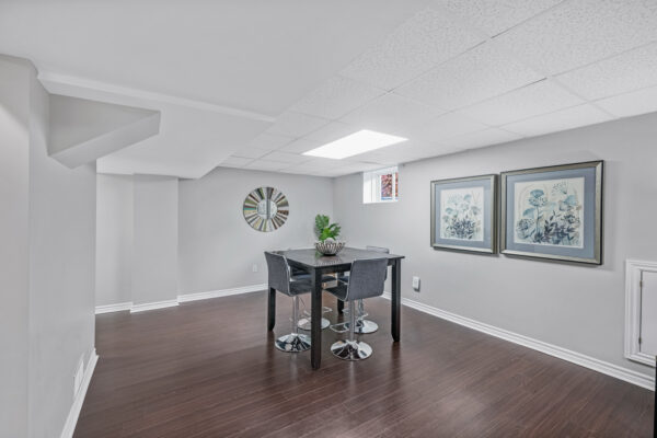 772-Eyer-Drive-Pickering-Web-Salisbury-53