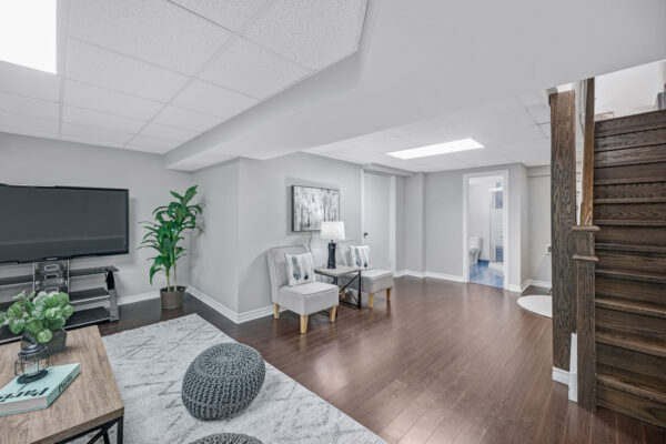 772-Eyer-Drive-Pickering-Web-Salisbury-54