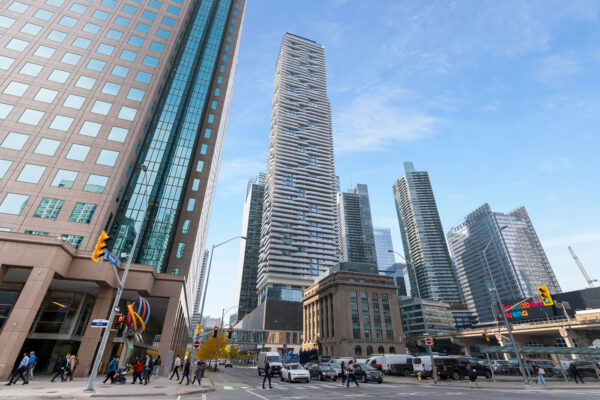 88-Harbour-Street-#4702-Toronto-Web-Salisbury-1