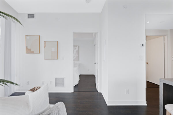 88-Harbour-Street-#4702-Toronto-Web-Salisbury-22