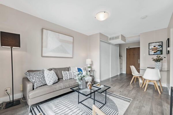 914-Yonge-Street-#1106-Toronto-Web-Salisbury-12