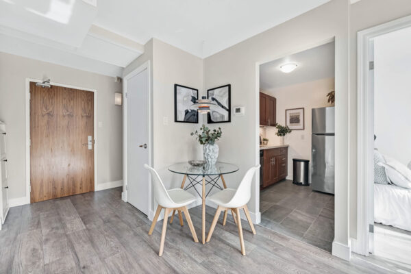 914-Yonge-Street-#1106-Toronto-Web-Salisbury-15