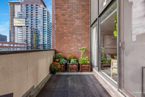 914-Yonge-Street-#1106-Toronto-Web-Salisbury-30