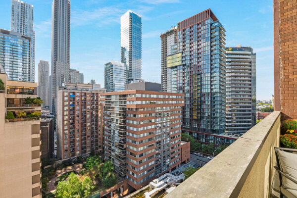 914-Yonge-Street-#1106-Toronto-Web-Salisbury-39