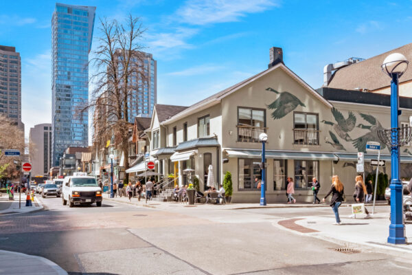 914-Yonge-Street-#1106-Toronto-Web-Salisbury-41