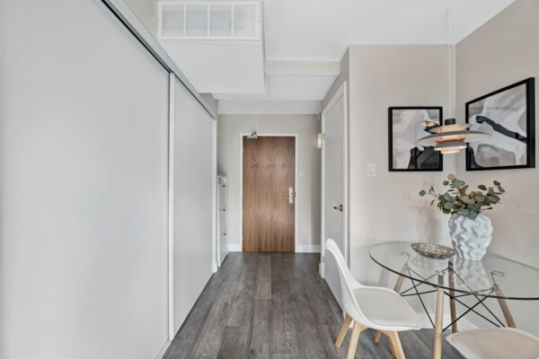 914-Yonge-Street-#1106-Toronto-Web-Salisbury-6