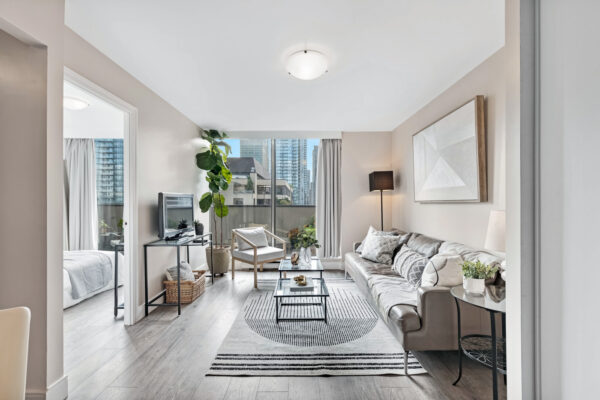 914-Yonge-Street-#1106-Toronto-Web-Salisbury-9
