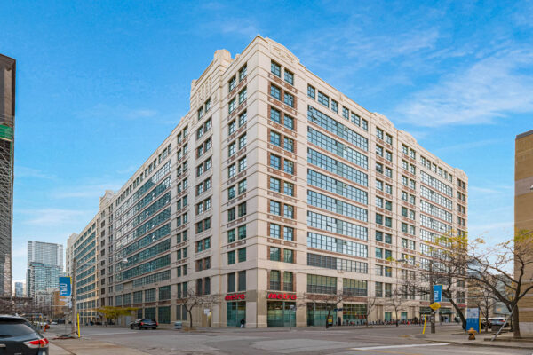 155-Dalhousie-Street-#640-Toronto-Web-Salisbury-1