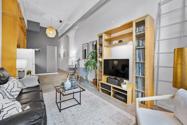 155-Dalhousie-Street-#640-Toronto-Web-Salisbury-18