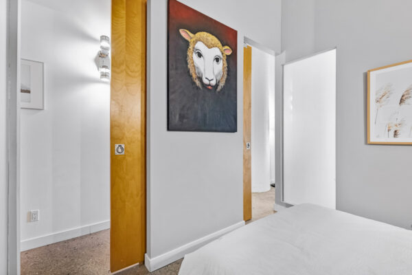 155-Dalhousie-Street-#640-Toronto-Web-Salisbury-25