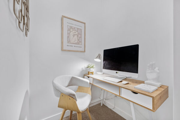155-Dalhousie-Street-#640-Toronto-Web-Salisbury-28