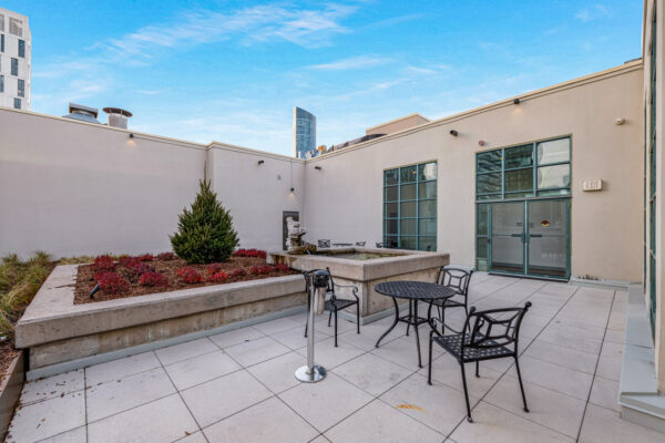 155-Dalhousie-Street-#640-Toronto-Web-Salisbury-41