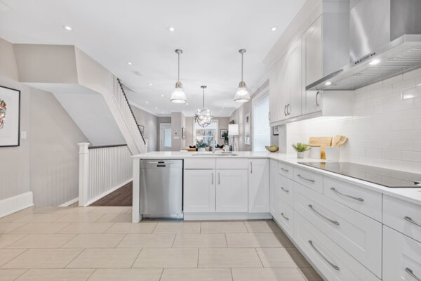 176-Castlefield-Avenue-Toronto-Web-Salisbury-28