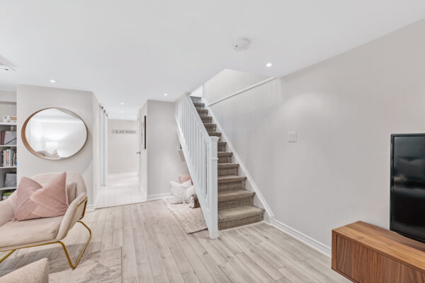 176-Castlefield-Avenue-Toronto-Web-Salisbury-44