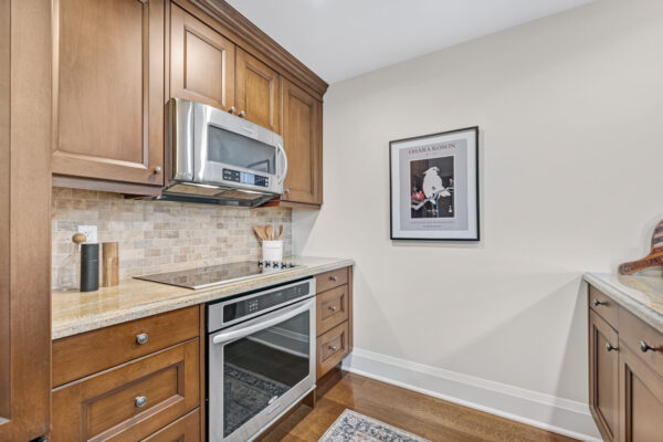 1888-Bayview-Avenue-#604-Toronto-Web-Salisbury-12