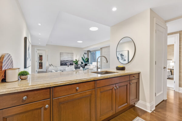 1888-Bayview-Avenue-#604-Toronto-Web-Salisbury-13