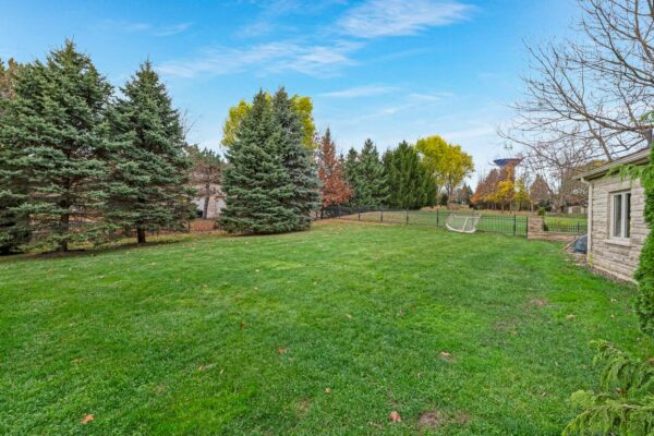 76-Forest-Heights-Boulevard-Vaughan-Web-Salisbury-108