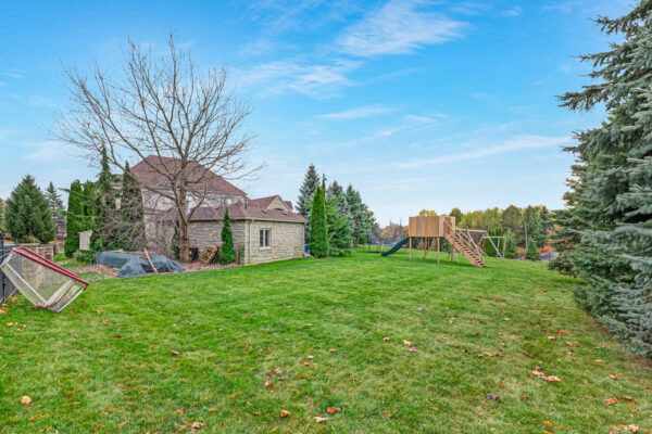 76-Forest-Heights-Boulevard-Vaughan-Web-Salisbury-109