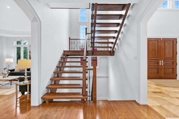 76-Forest-Heights-Boulevard-Vaughan-Web-Salisbury-44