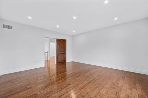 76-Forest-Heights-Boulevard-Vaughan-Web-Salisbury-48