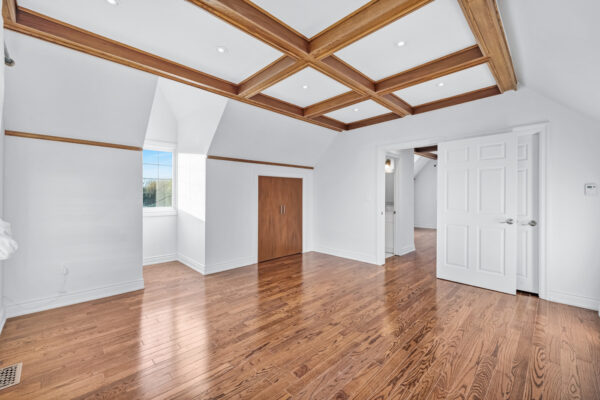 76-Forest-Heights-Boulevard-Vaughan-Web-Salisbury-69