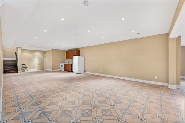 76-Forest-Heights-Boulevard-Vaughan-Web-Salisbury-72