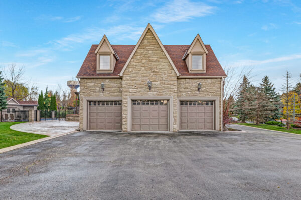 76-Forest-Heights-Boulevard-Vaughan-Web-Salisbury-86