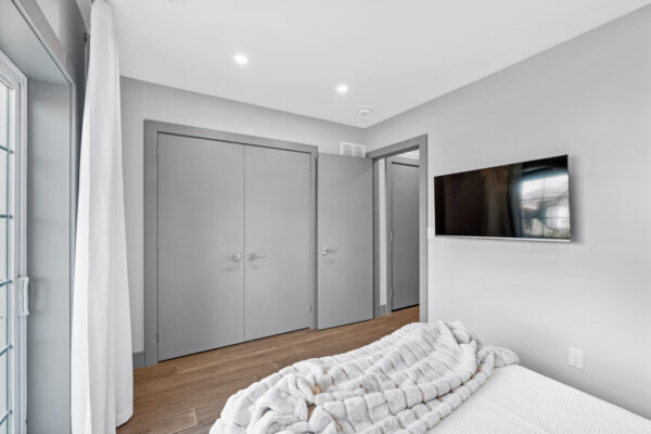 77-Millicent-Street-Toronto-Web-Salisbury-28