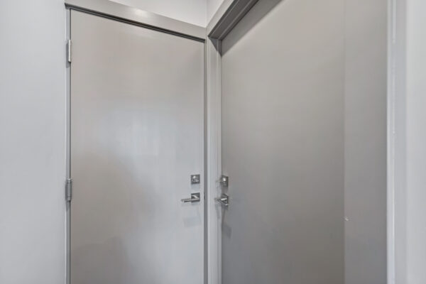 77-Millicent-Street-Toronto-Web-Salisbury-38