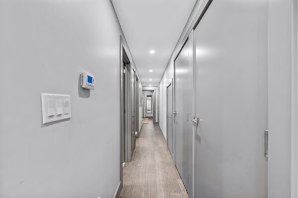 77-Millicent-Street-Toronto-Web-Salisbury-47