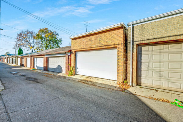 77-Millicent-Street-Toronto-Web-Salisbury-86
