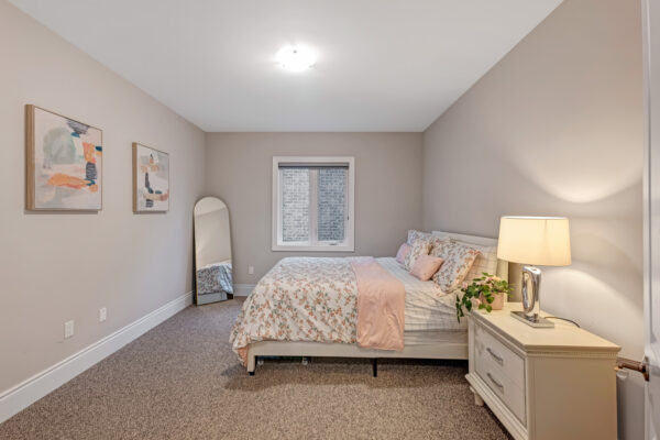 89-Broad-Way-Nobleton-Web-Salisbury-51