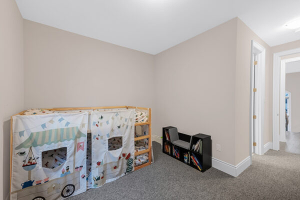 89-Broad-Way-Nobleton-Web-Salisbury-55