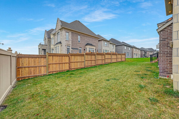 89-Broad-Way-Nobleton-Web-Salisbury-59