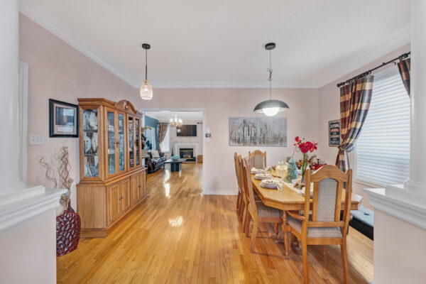 102-Penny-Royal-Crescent-Brampton-Web-Salisbury-15