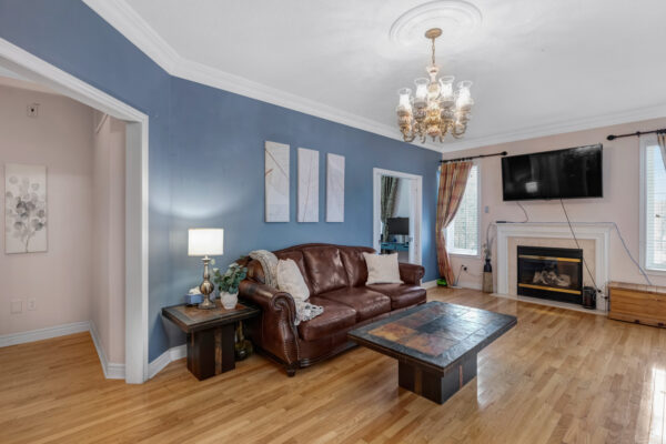 102-Penny-Royal-Crescent-Brampton-Web-Salisbury-22