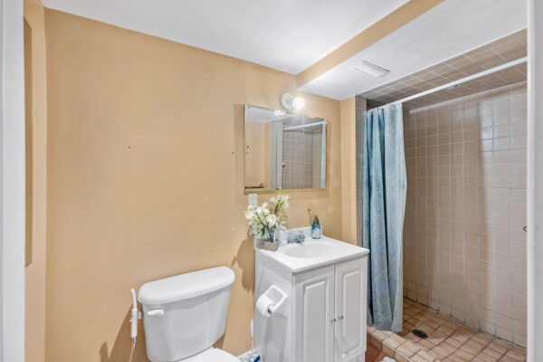 102-Penny-Royal-Crescent-Brampton-Web-Salisbury-38