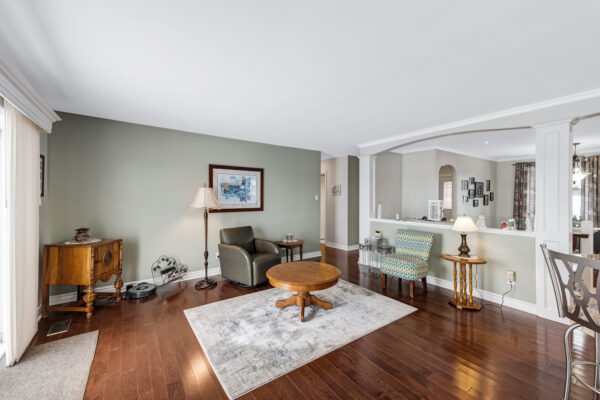 1530-County-Road-35-Prince-Edward-County-Web-Salisbury-16