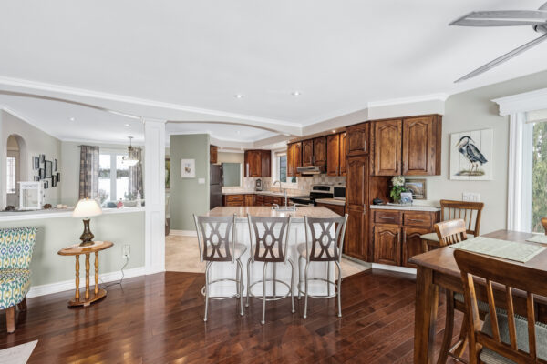 1530-County-Road-35-Prince-Edward-County-Web-Salisbury-18