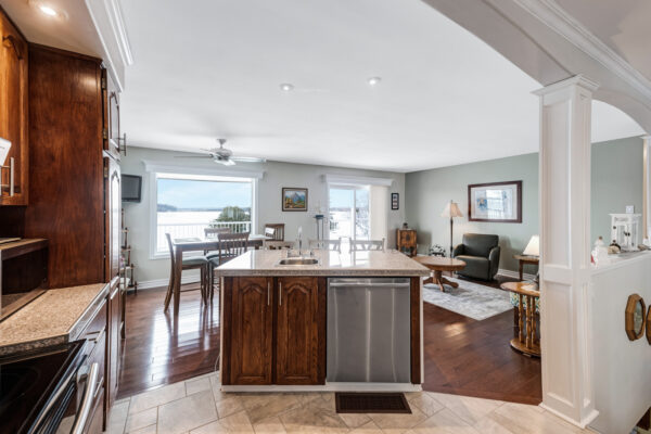 1530-County-Road-35-Prince-Edward-County-Web-Salisbury-20