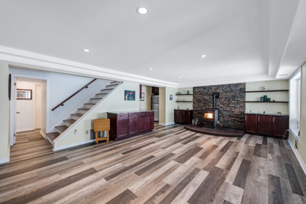 1530-County-Road-35-Prince-Edward-County-Web-Salisbury-39