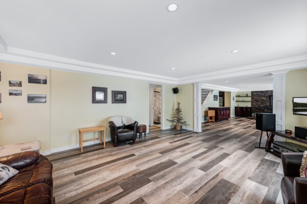 1530-County-Road-35-Prince-Edward-County-Web-Salisbury-47