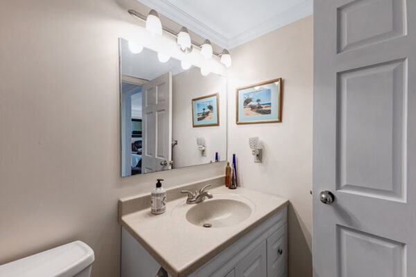 1530-County-Road-35-Prince-Edward-County-Web-Salisbury-49