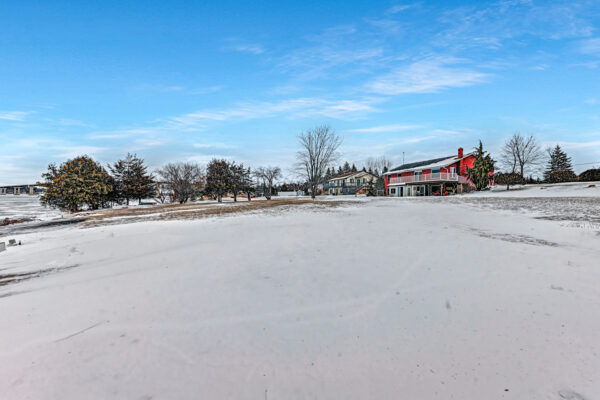 1530-County-Road-35-Prince-Edward-County-Web-Salisbury-69