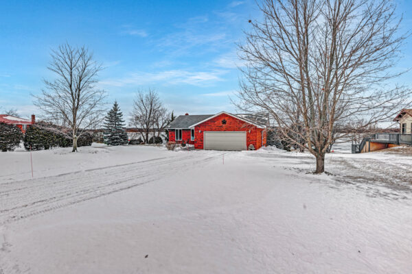 1530-County-Road-35-Prince-Edward-County-Web-Salisbury-8