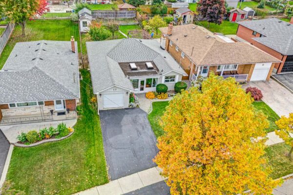 17-Norfield-Crescent-Toronto-Web-Salisbury-1