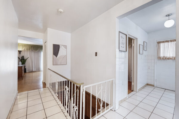 17-Norfield-Crescent-Toronto-Web-Salisbury-13