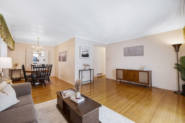 17-Norfield-Crescent-Toronto-Web-Salisbury-17