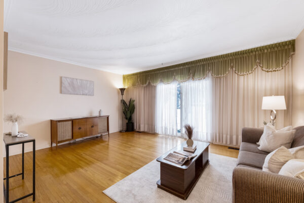 17-Norfield-Crescent-Toronto-Web-Salisbury-18
